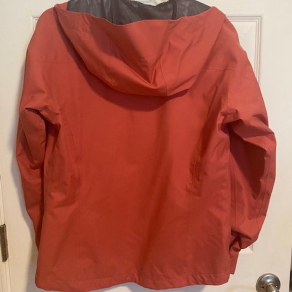 Columbia Titanium Rain Jacket - Medium - Picture 3 of 5